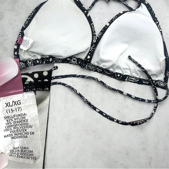 OP Swimwear l Slide Triangle Bikini Top l Black w /White Paisley Design l XL EUC - Picture 6 of 9